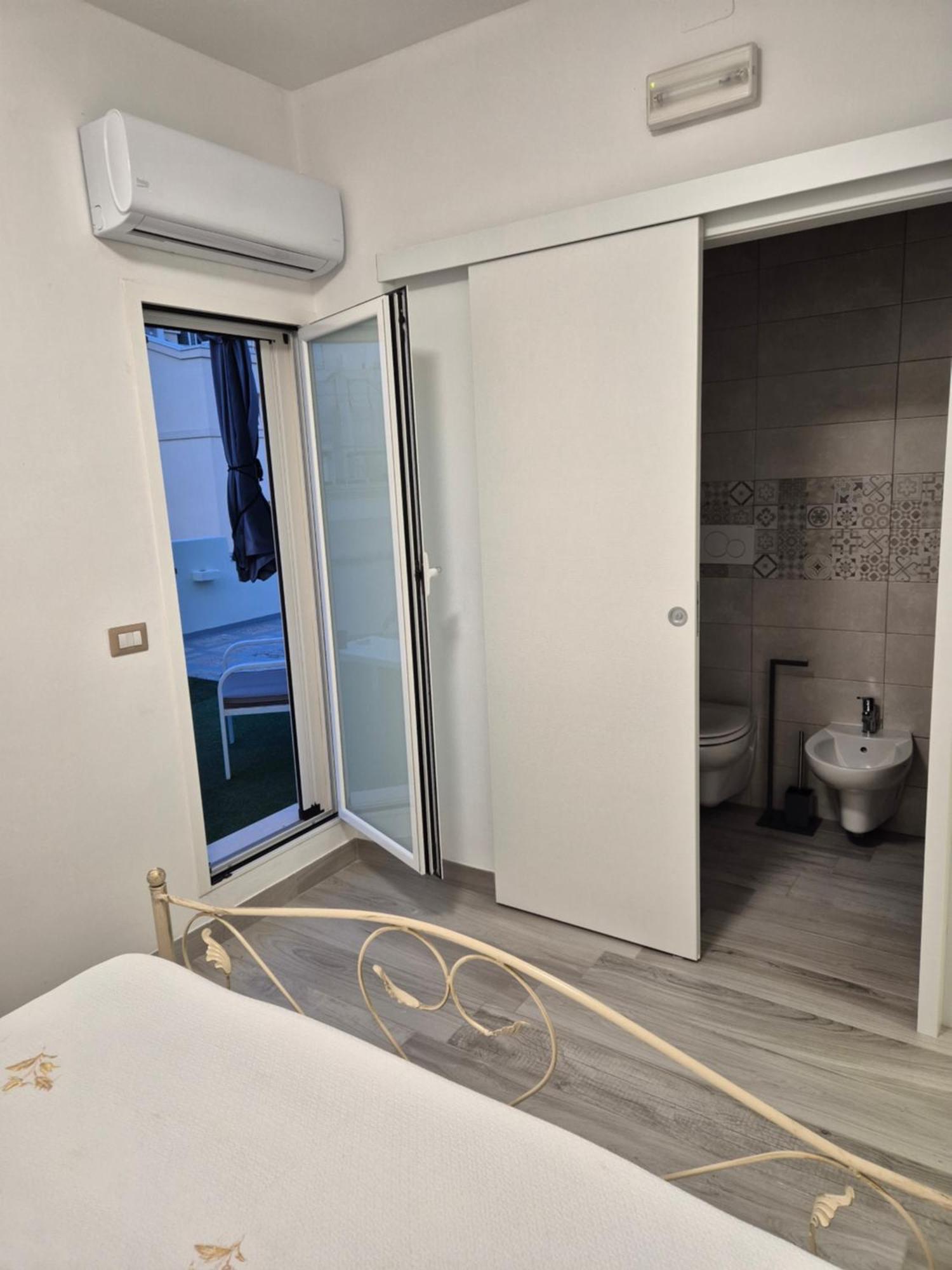 La Terrazza Di Rosalba Bed & Breakfast Monopoli Dış mekan fotoğraf