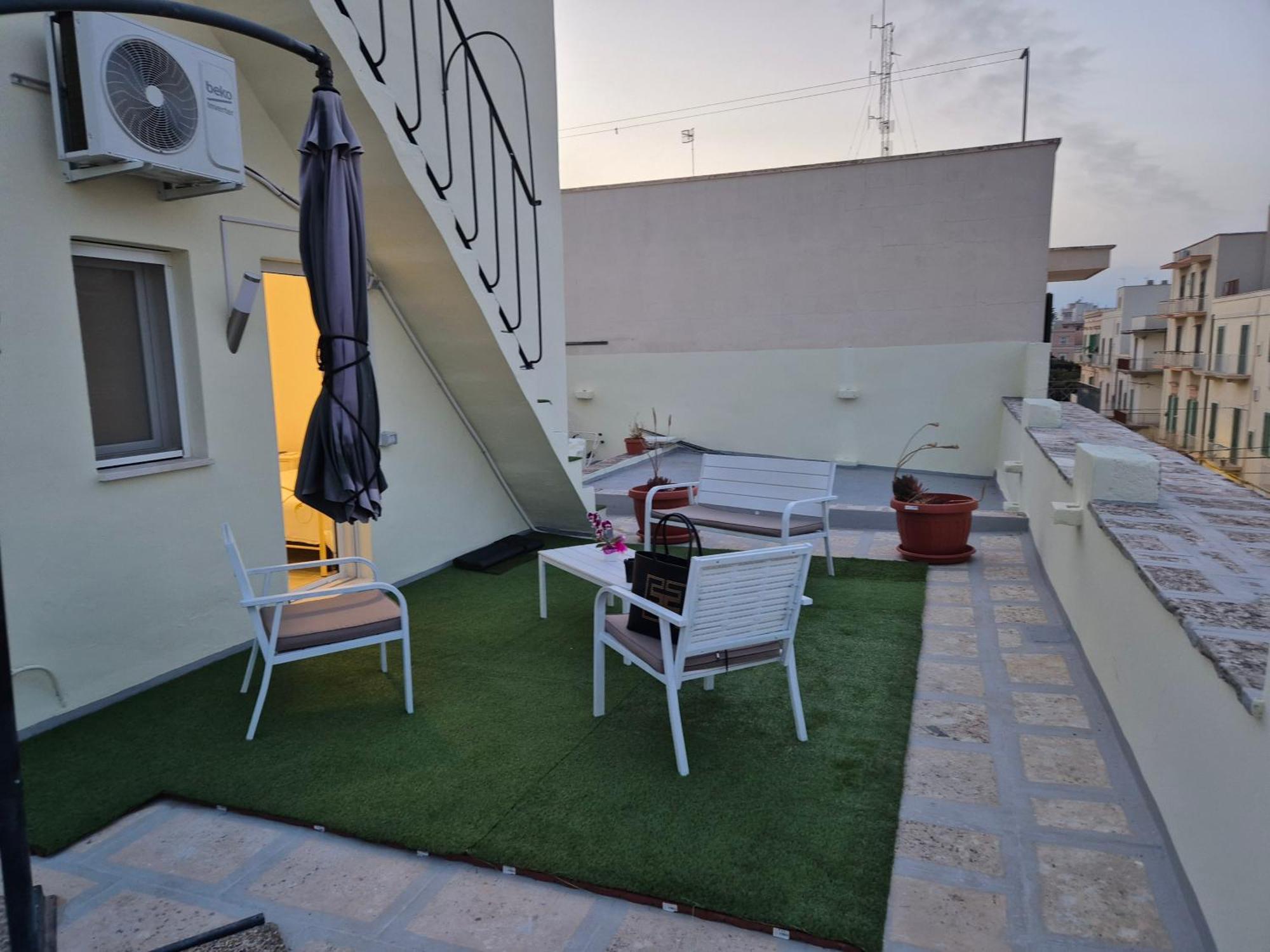 La Terrazza Di Rosalba Bed & Breakfast Monopoli Dış mekan fotoğraf